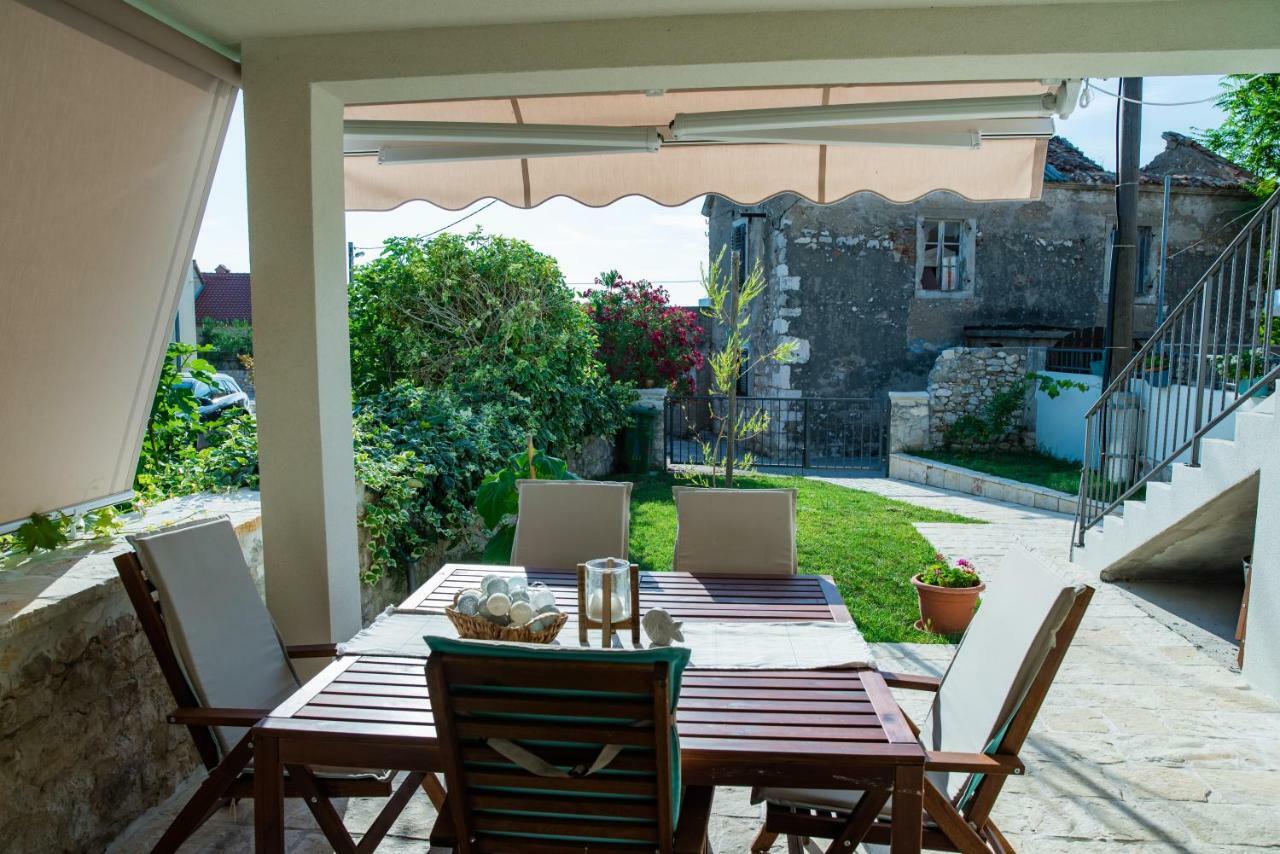 Summer House Mulac Nin Bagian luar foto